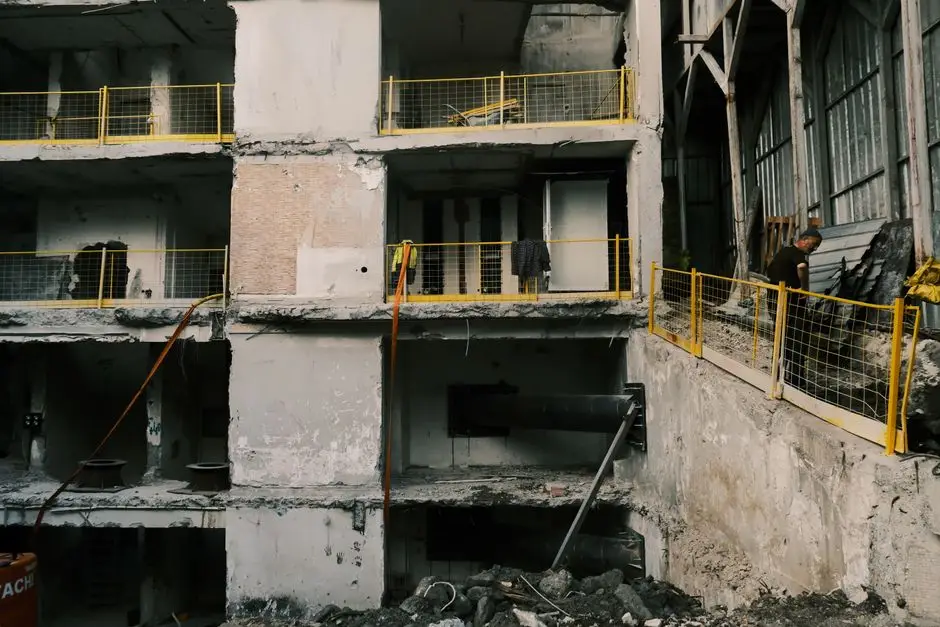 Concrete Steps Removal site assessed before work begins