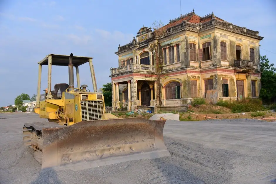 Explosive Demolition underway with the crew on site